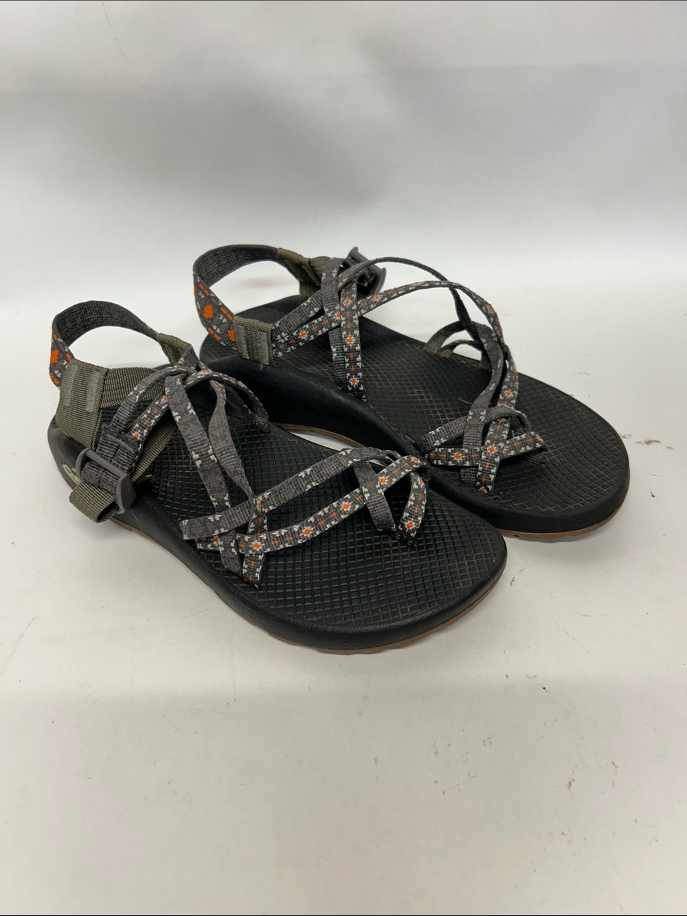 Teva Women's Black and Olive Floral-Strap Outdoor Sandals size 9